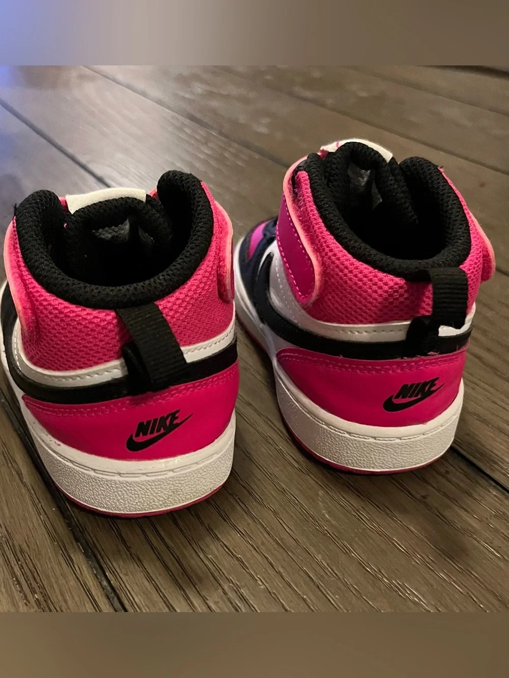 Nike Court Borough Mid 2 Kids Girls Mid Top Sneakers Hook & Loop Pink/Black 8C